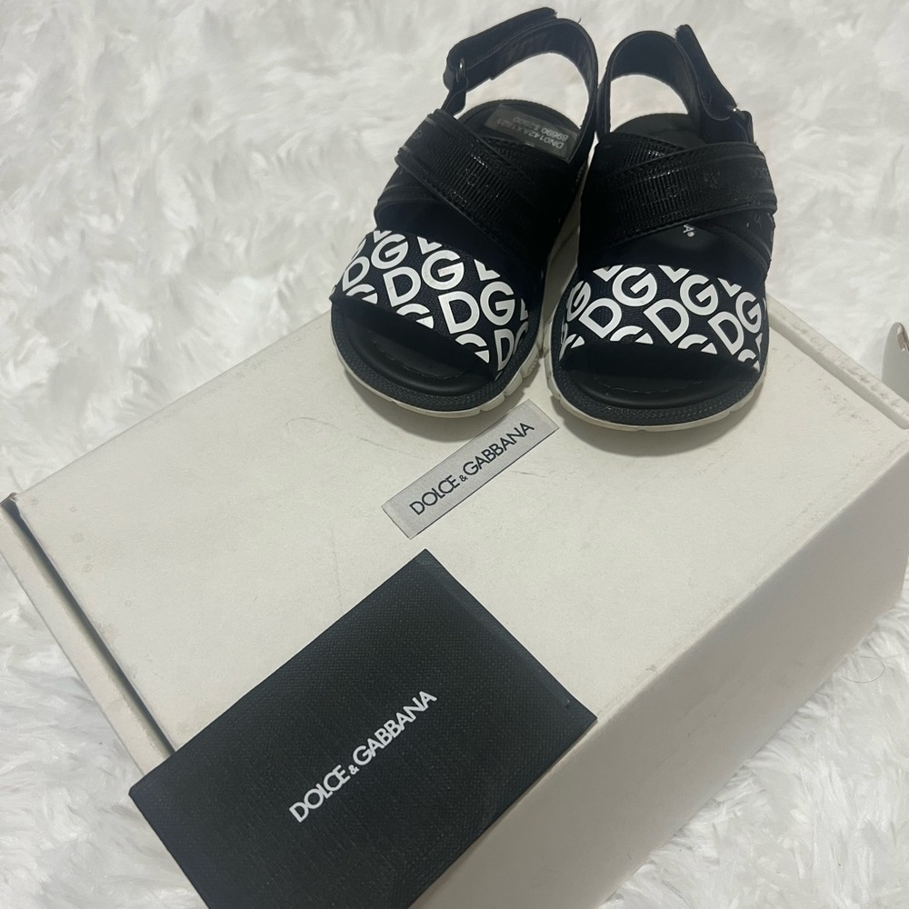 Dolce & Gabbana Kids Black and White Logo Sandals